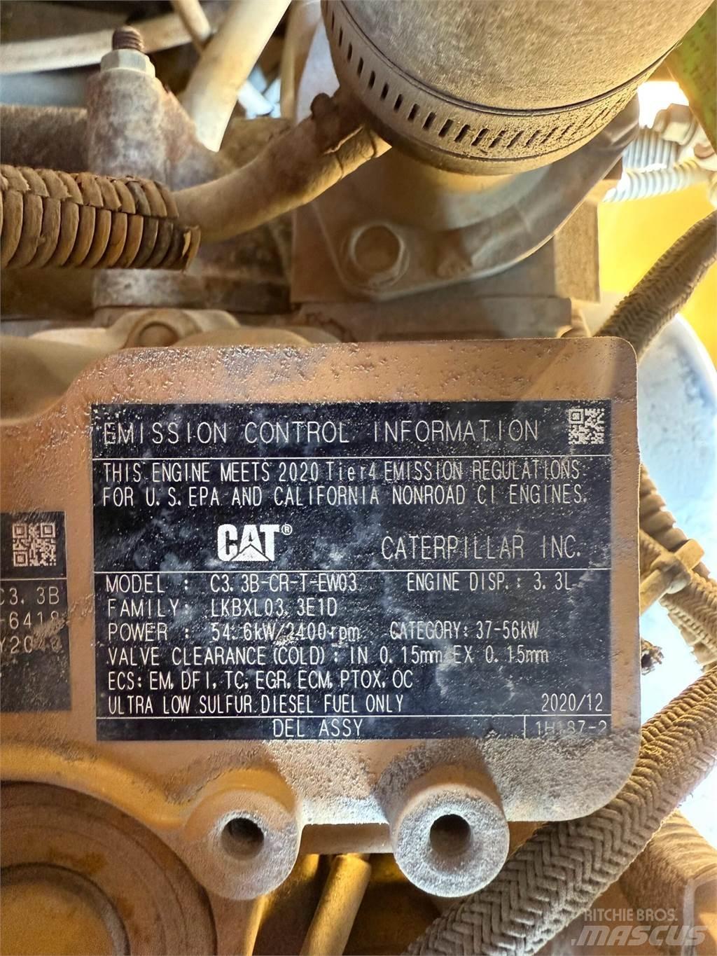CAT 906M Ładowarki kołowe