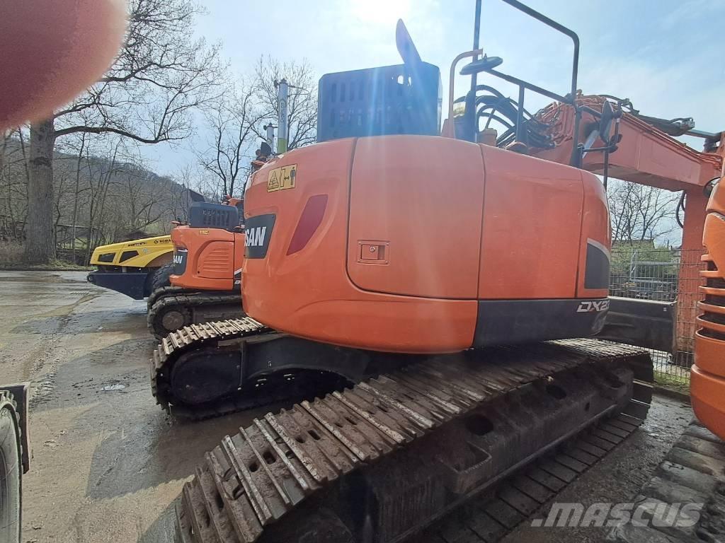 Doosan DX 235 LCR-5 Koparki gąsienicowe