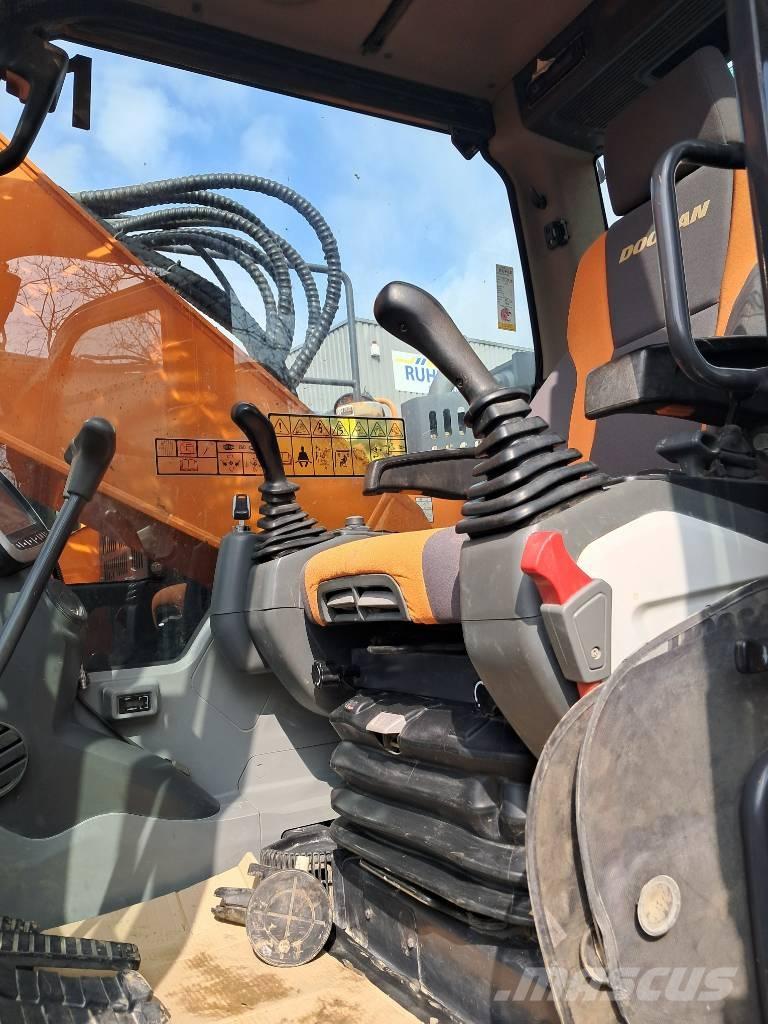 Doosan DX 235 LCR-5 Koparki gąsienicowe