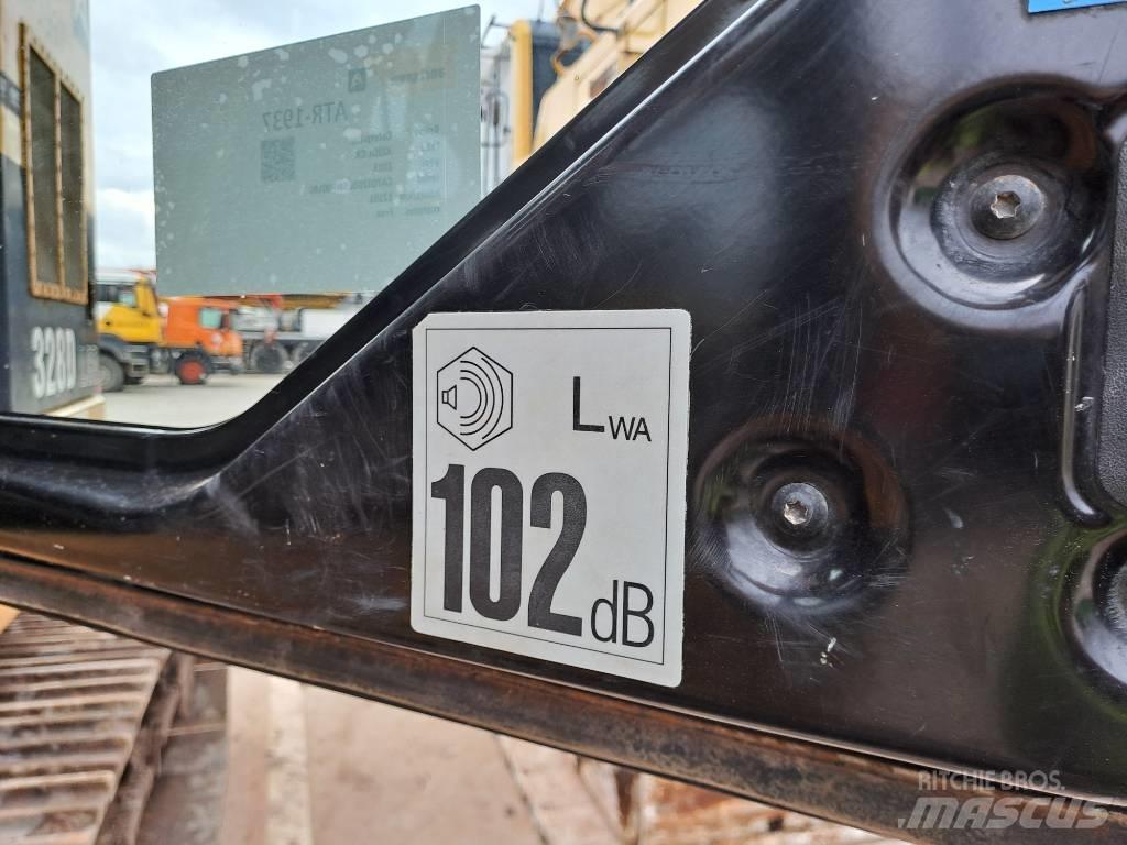 CAT 328 D LCR Koparki gąsienicowe