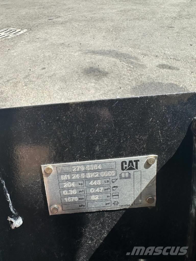 CAT 226D3 Ładowarki burtowe