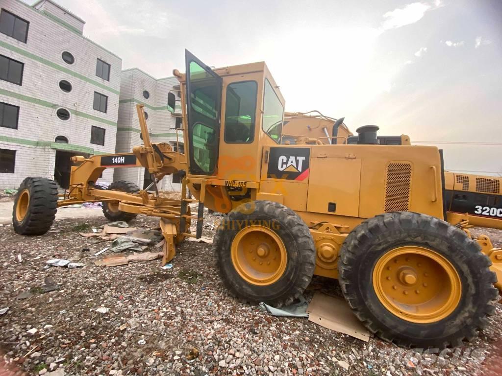 CAT 140 H Równiarki