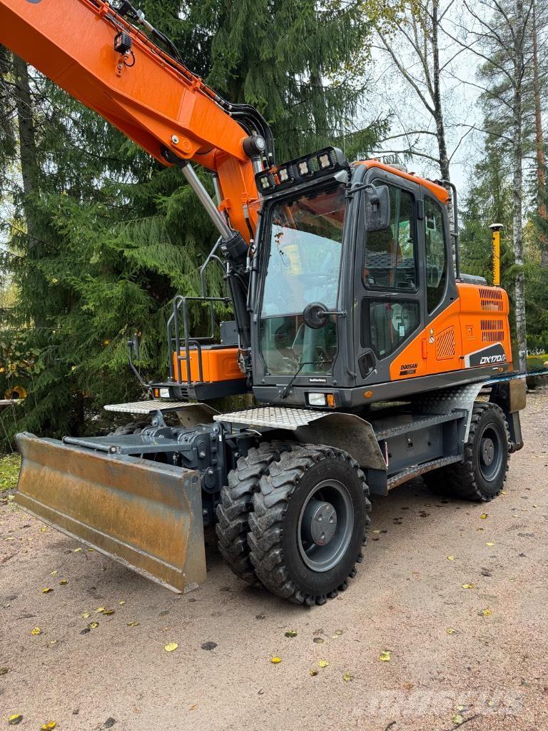 Doosan DX 170 W-5 Koparki kołowe