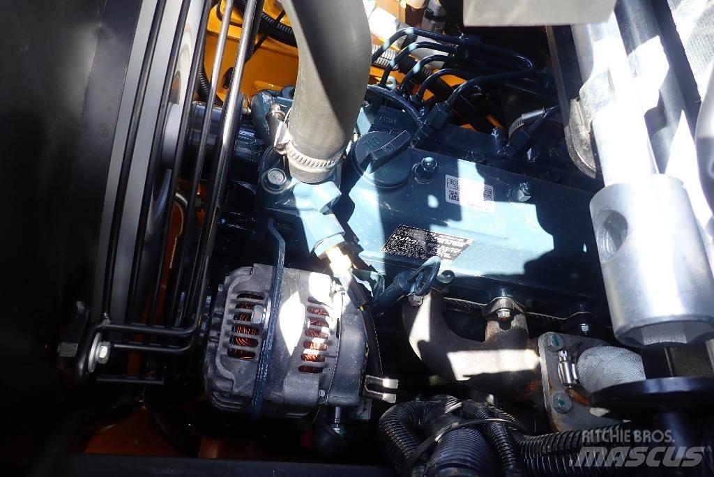 JCB 403 Ładowarki wielofunkcyjne
