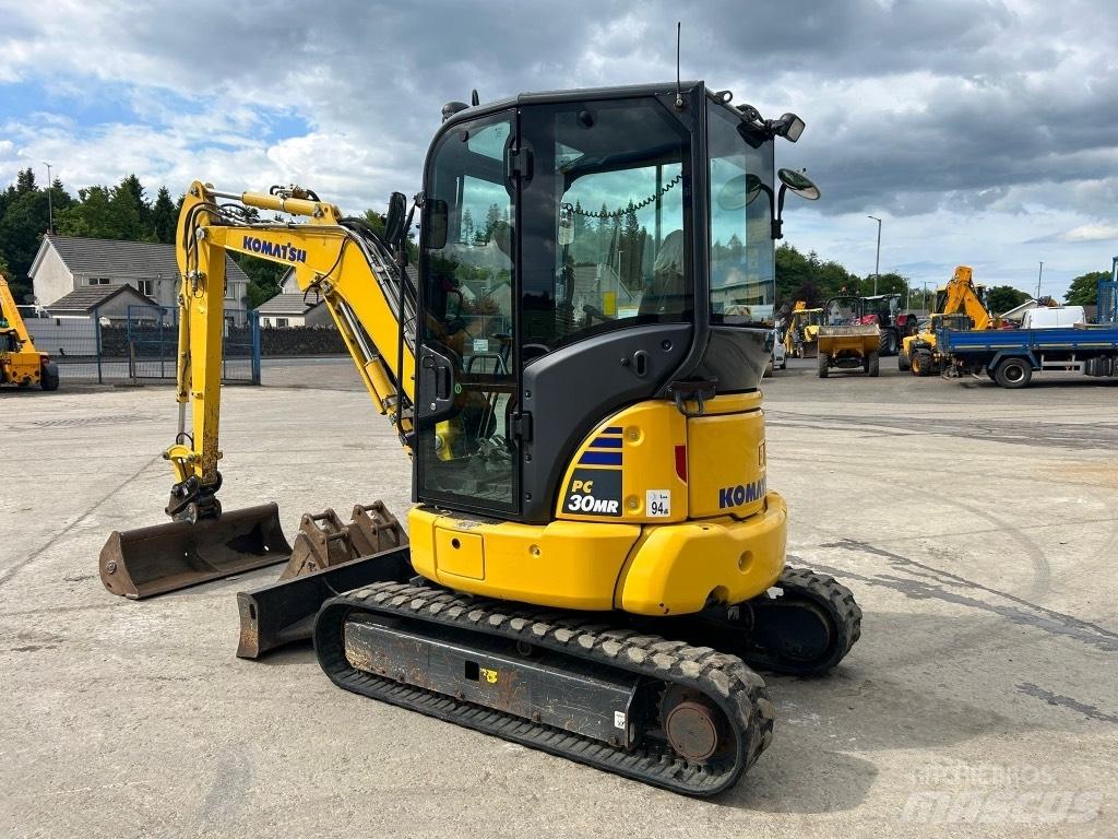 Komatsu PC30 MR-5 Minikoparki