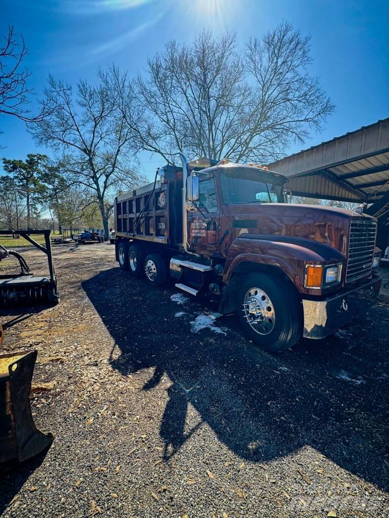 Mack CHU600 Wywrotki