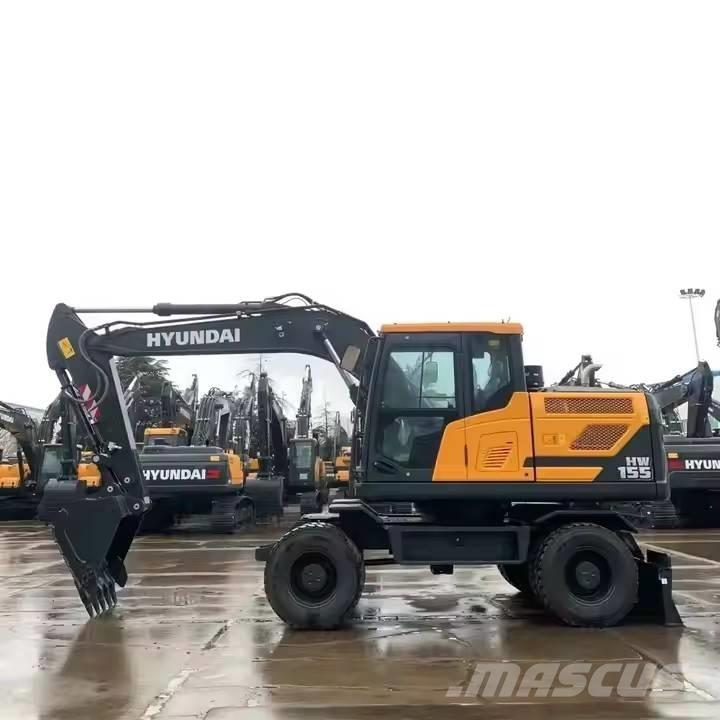 Hyundai HW 155 Koparki gąsienicowe