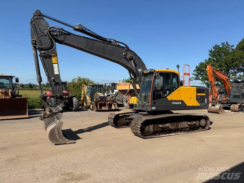 Volvo EC 220 E Koparki gąsienicowe