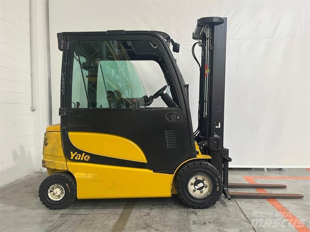 Yale ERP30VL Wózki elektryczne