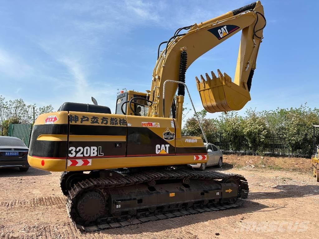 CAT 320 B Koparki gąsienicowe