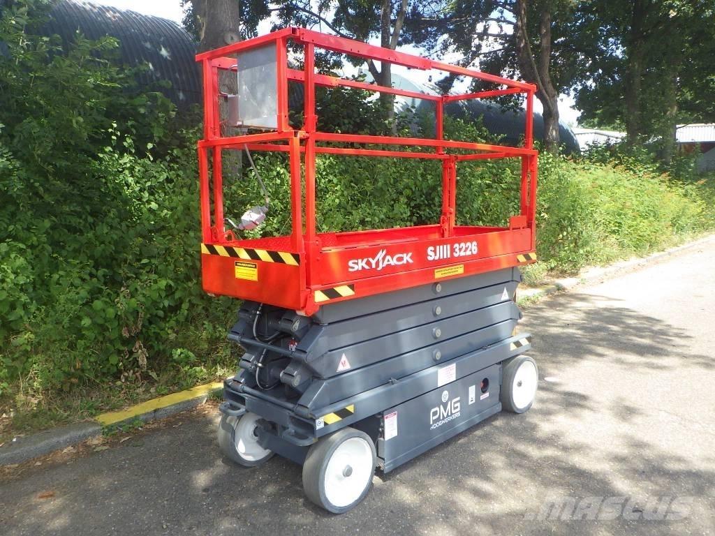 SkyJack SJ3226 Podnośniki nożycowe