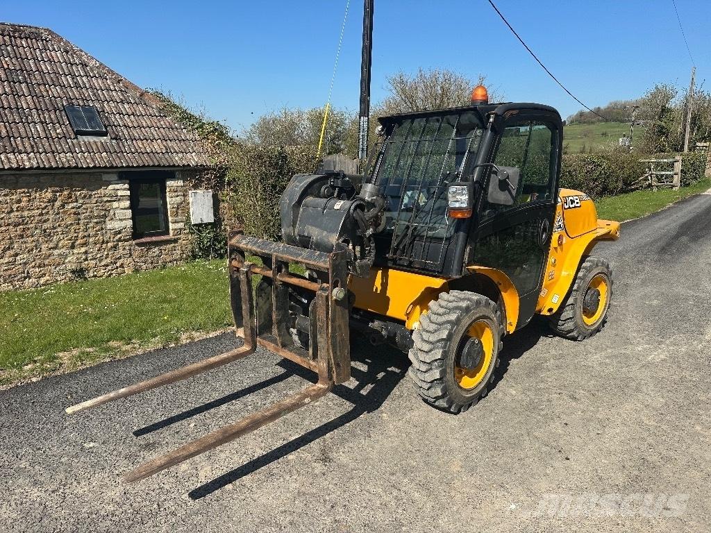 JCB 520-40 Ładowarki teleskopowe
