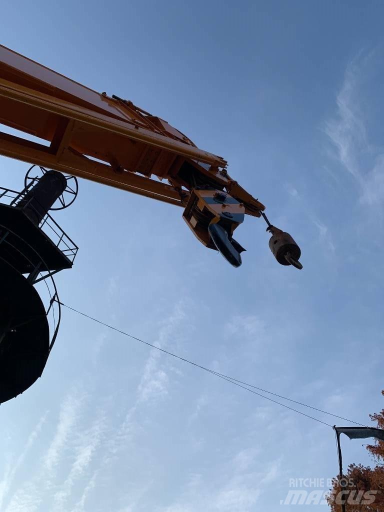 Kato NK 250 E Żurawie szosowo-terenowe
