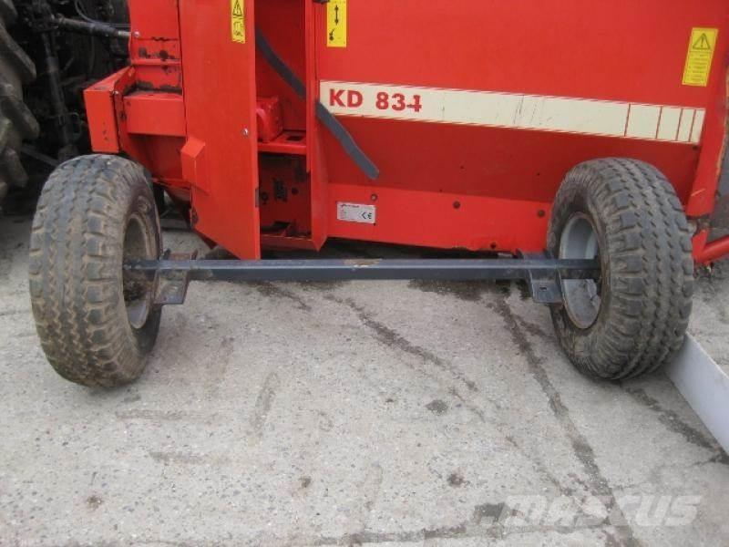 Vicon KD 834. Inny sprzęt do obsługi inwentarza żywego