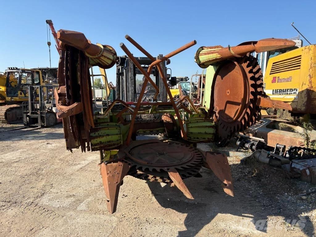 CLAAS RU 450 Sieczkarnie samojezdne