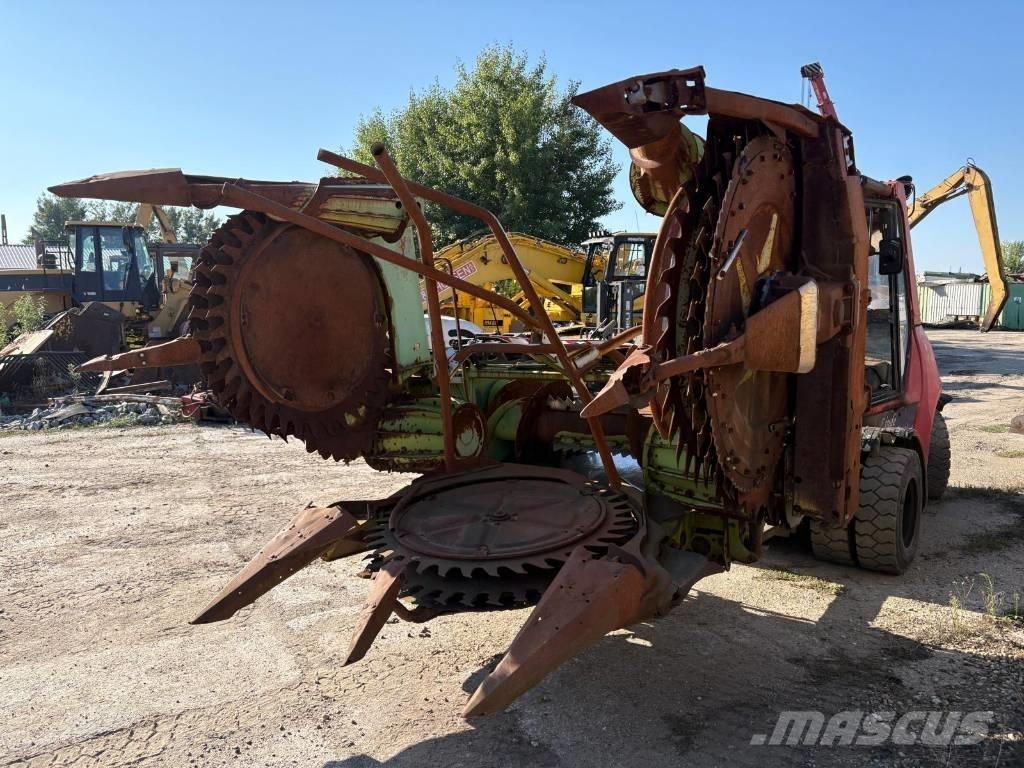 CLAAS RU 450 Sieczkarnie samojezdne