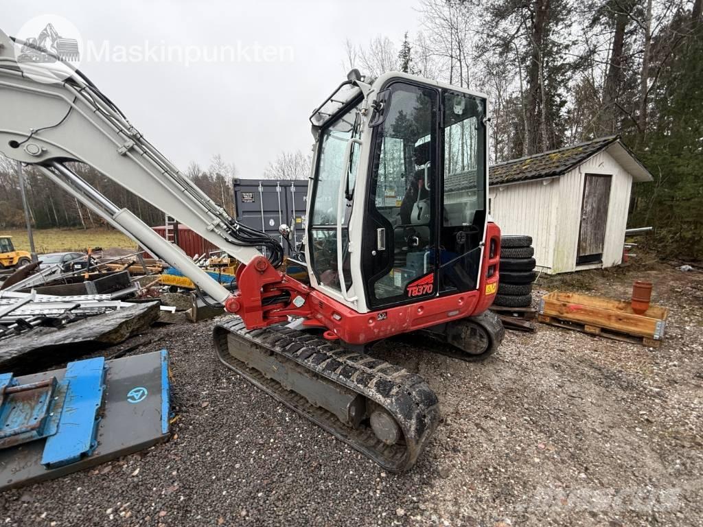 Takeuchi TB 370 Koparki gąsienicowe