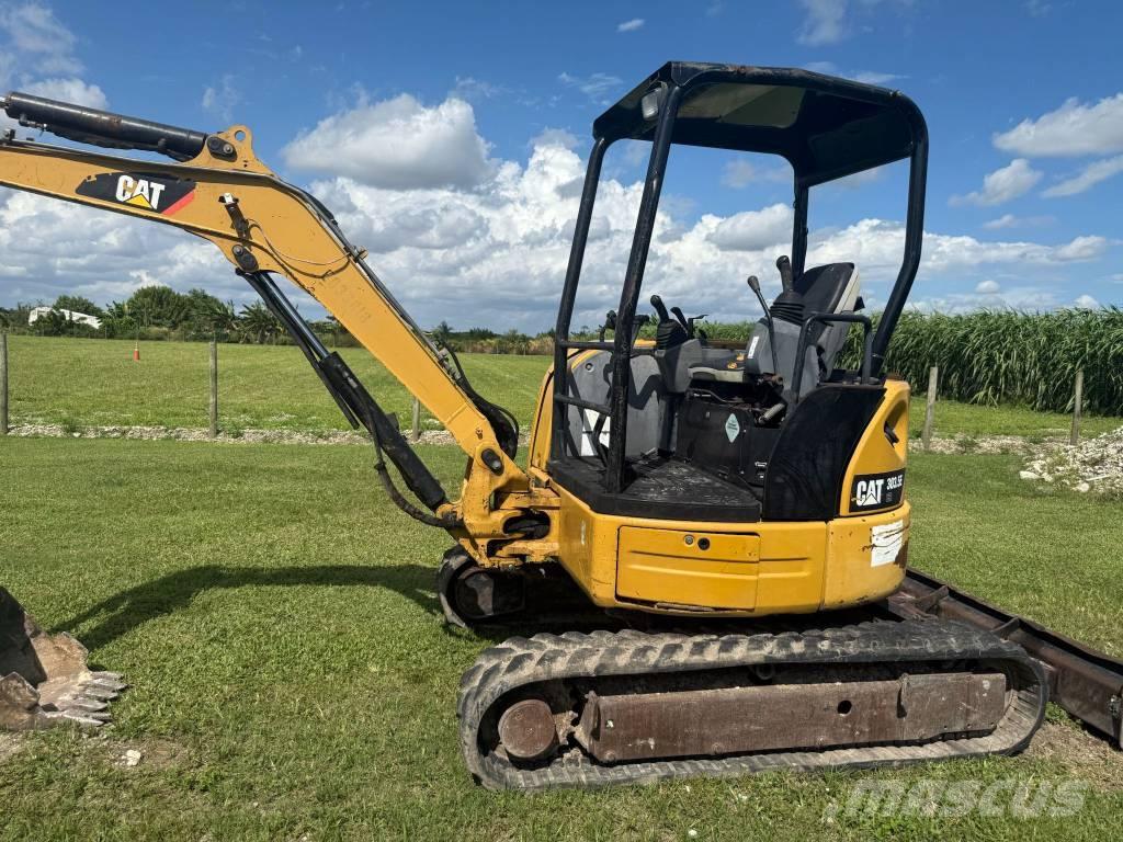 CAT 303.5 E CR Minikoparki