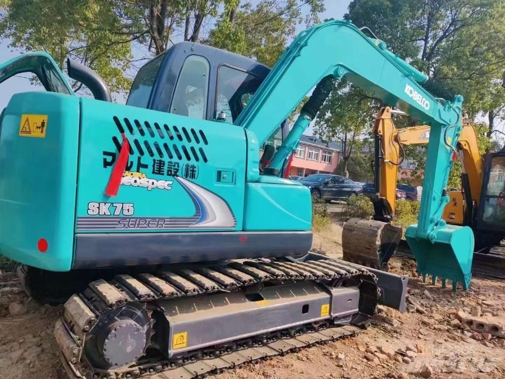 Kobelco SK 75 Midikoparki  7t - 12t
