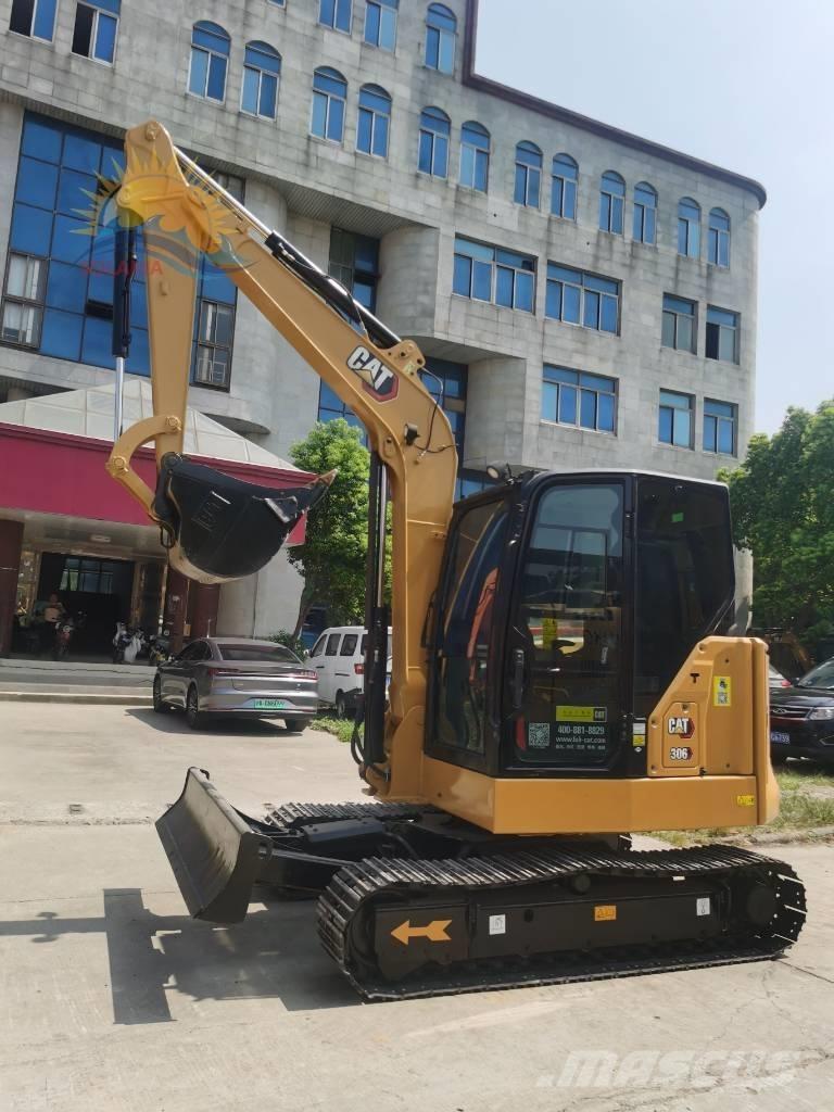 CAT 306 Minikoparki