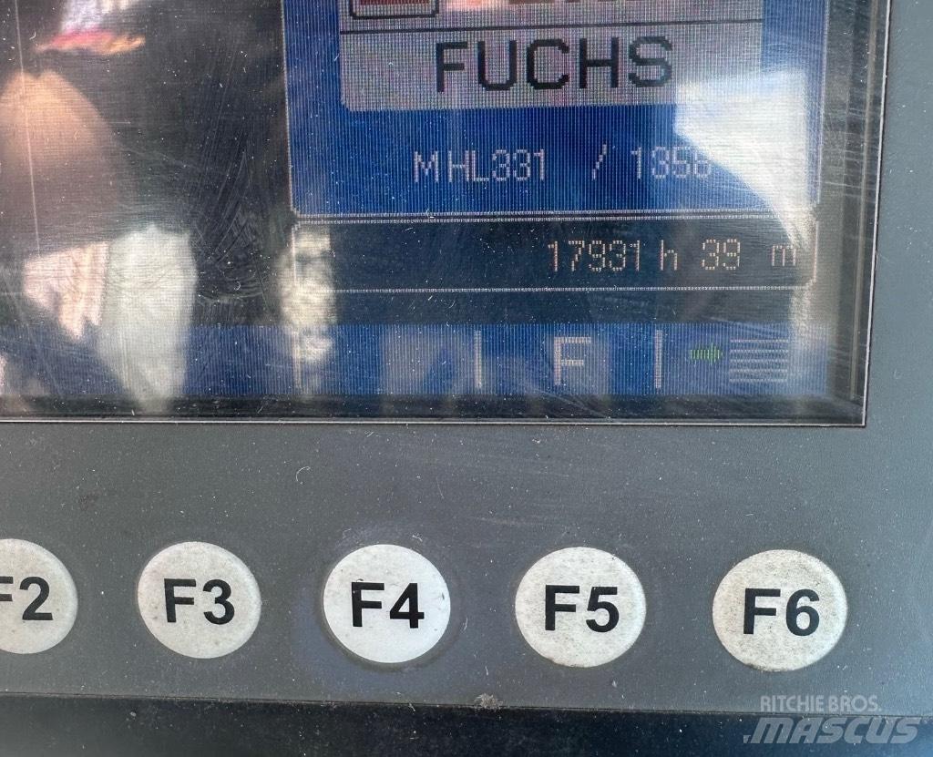 Fuchs MHL 331 D Koparki przeładunkowe