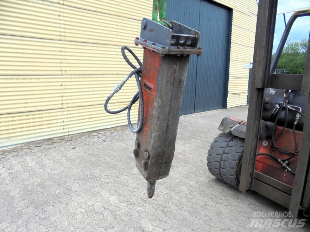 NPK E 204 Hammer Młoty hydrauliczne