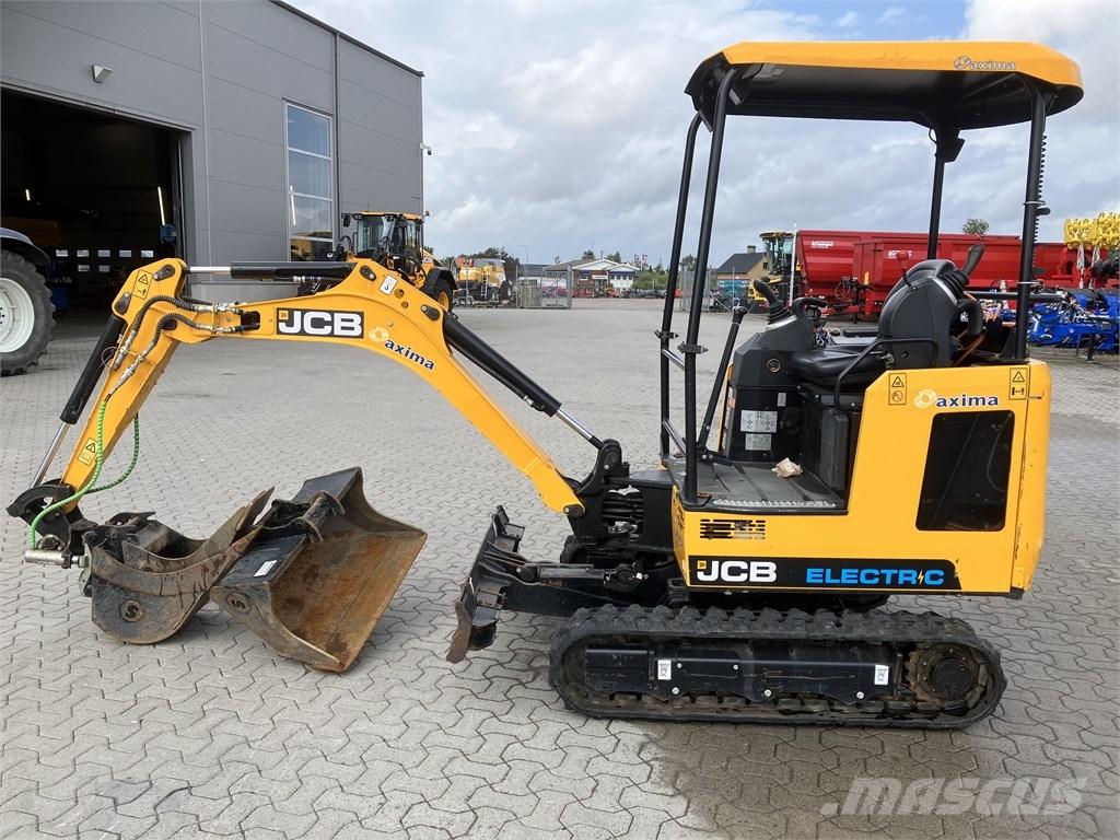 JCB 19 Etec Minikoparki