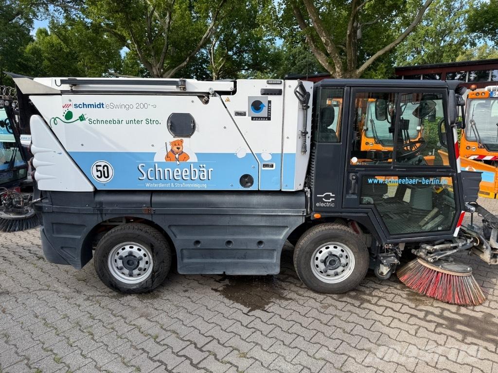 Schmidt eSwingo 200+ Zamiatarki - Zgarniarki - Odśnieżarki