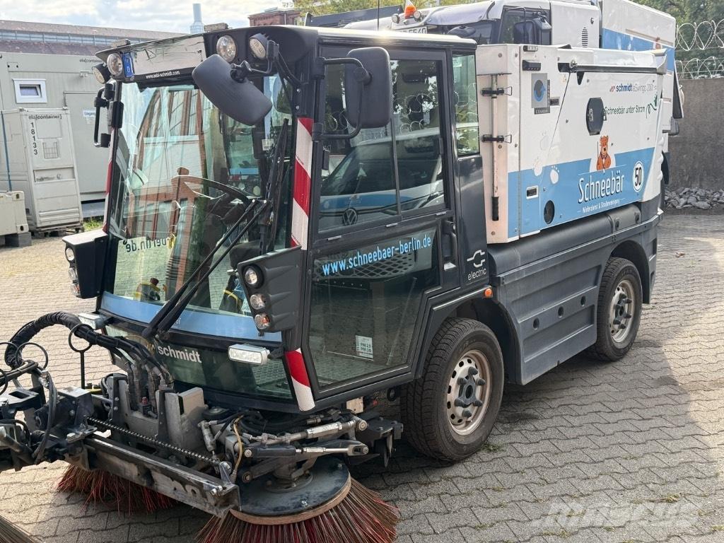 Schmidt eSwingo 200+ Zamiatarki - Zgarniarki - Odśnieżarki