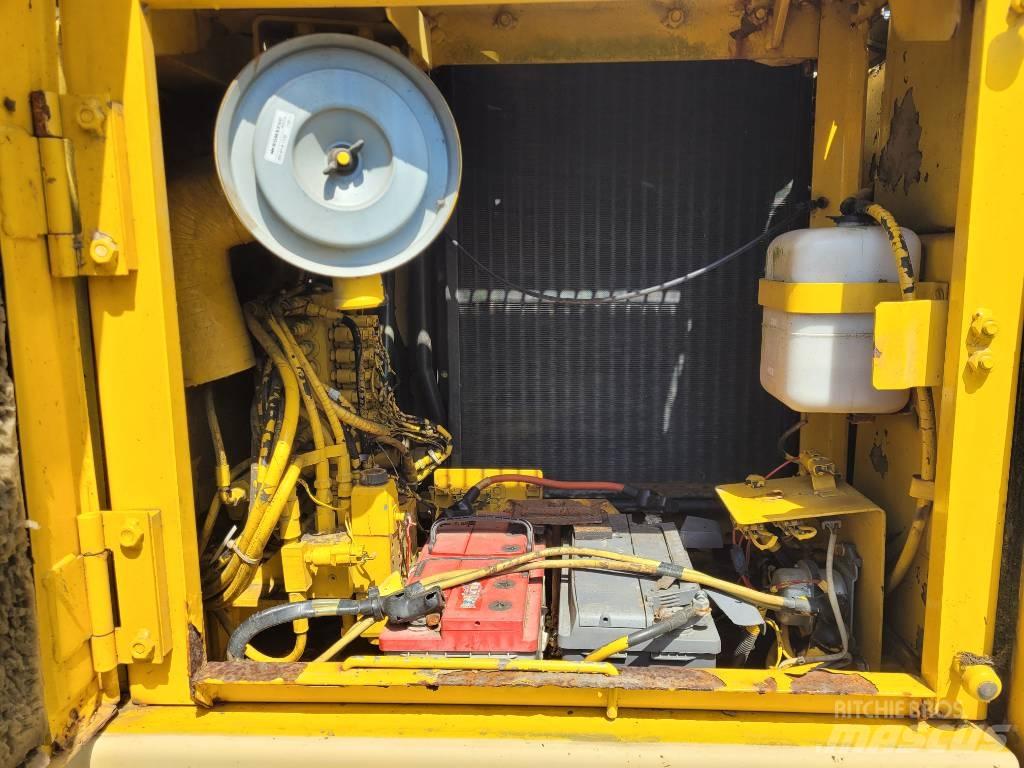 Komatsu PW160 ES-6K Koparki kołowe