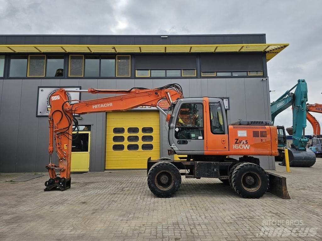 Hitachi ZX160W Koparki kołowe
