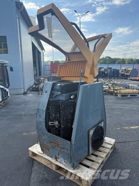 Liebherr L 556 Chłodnice