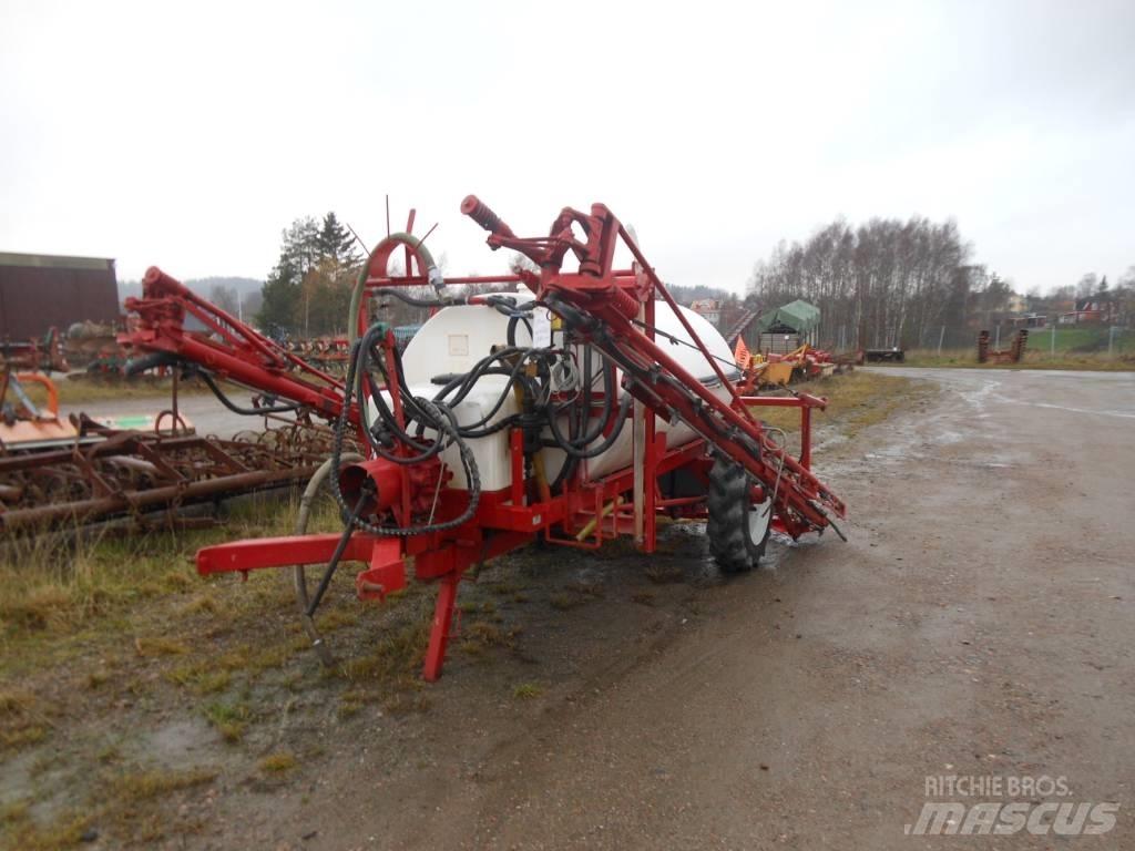 Lindus SPRUTA 2400L Opryskiwacze zaczepiane