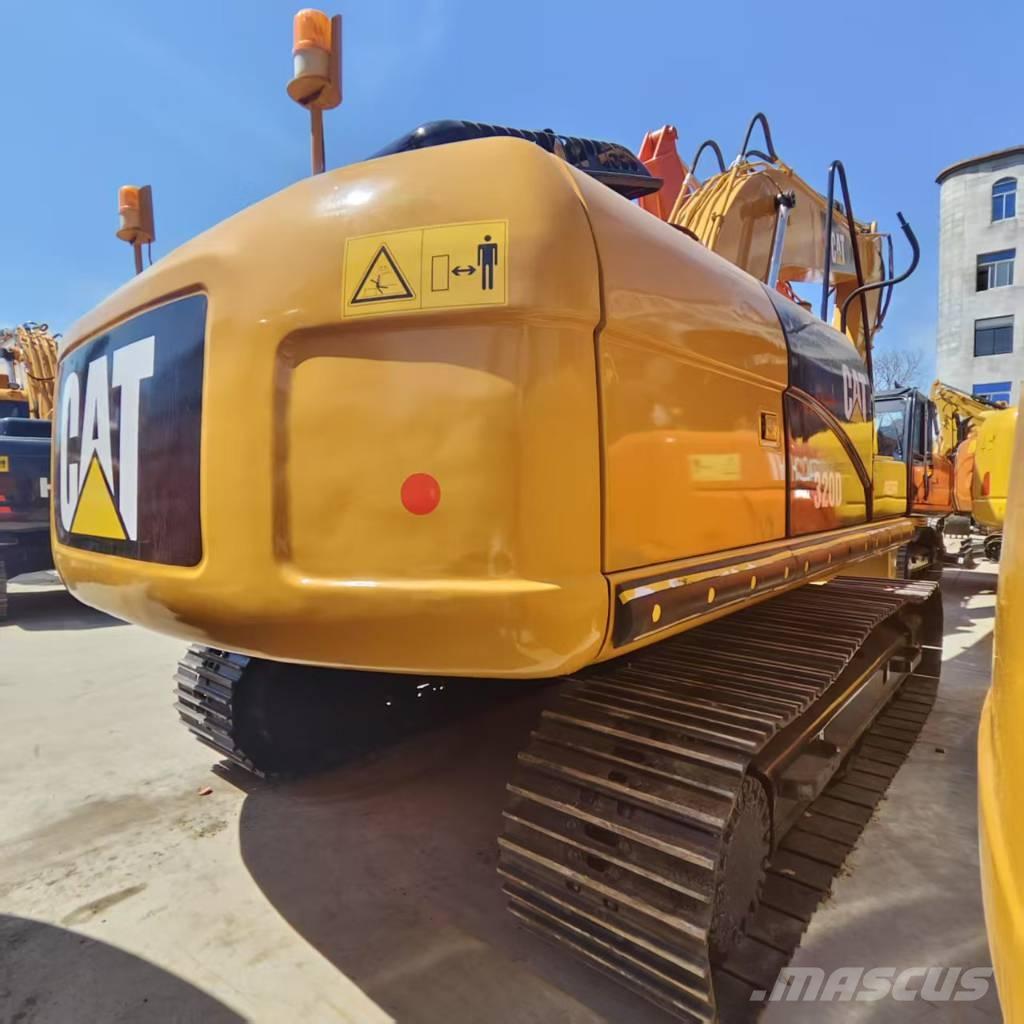 CAT 320 D Koparki gąsienicowe