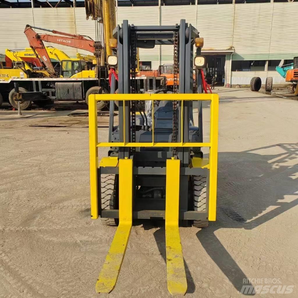 Komatsu FD 30 Wózki Diesla