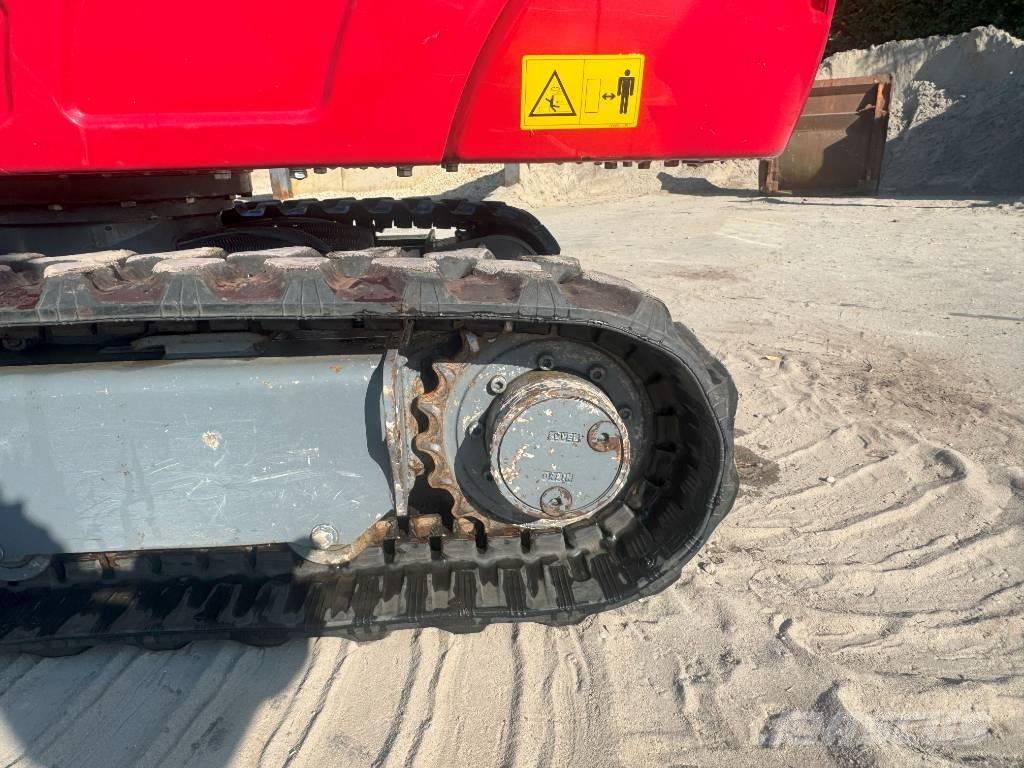 Takeuchi TB 216 Minikoparki