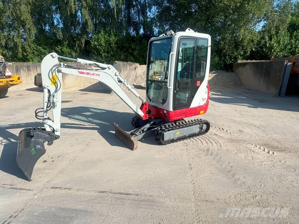 Takeuchi TB 216 Minikoparki