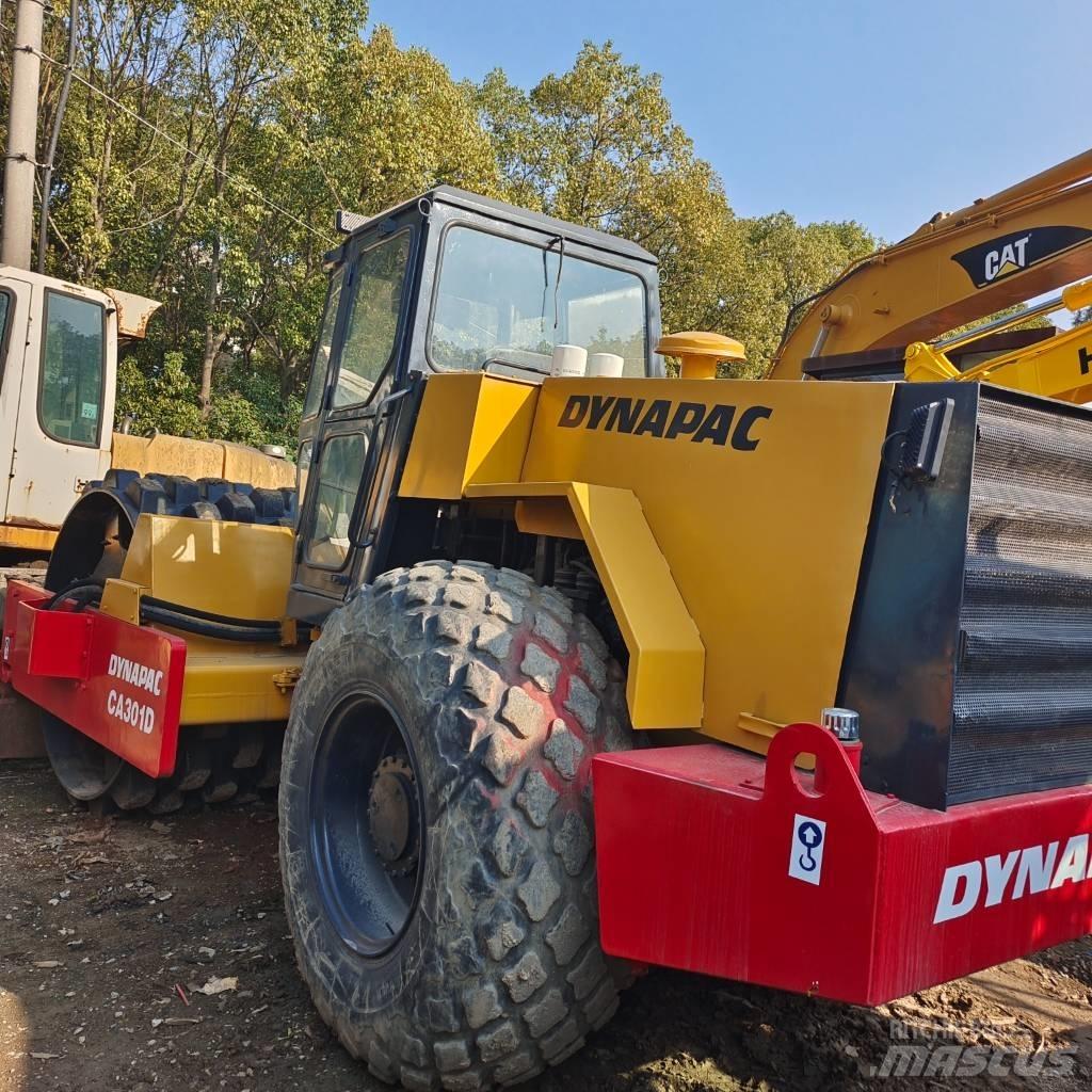 Dynapac CA 30 D Walce jednobębnowe