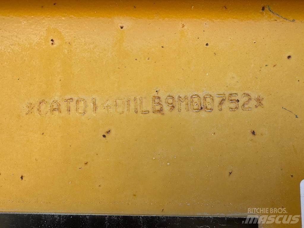 CAT 140M Równiarki