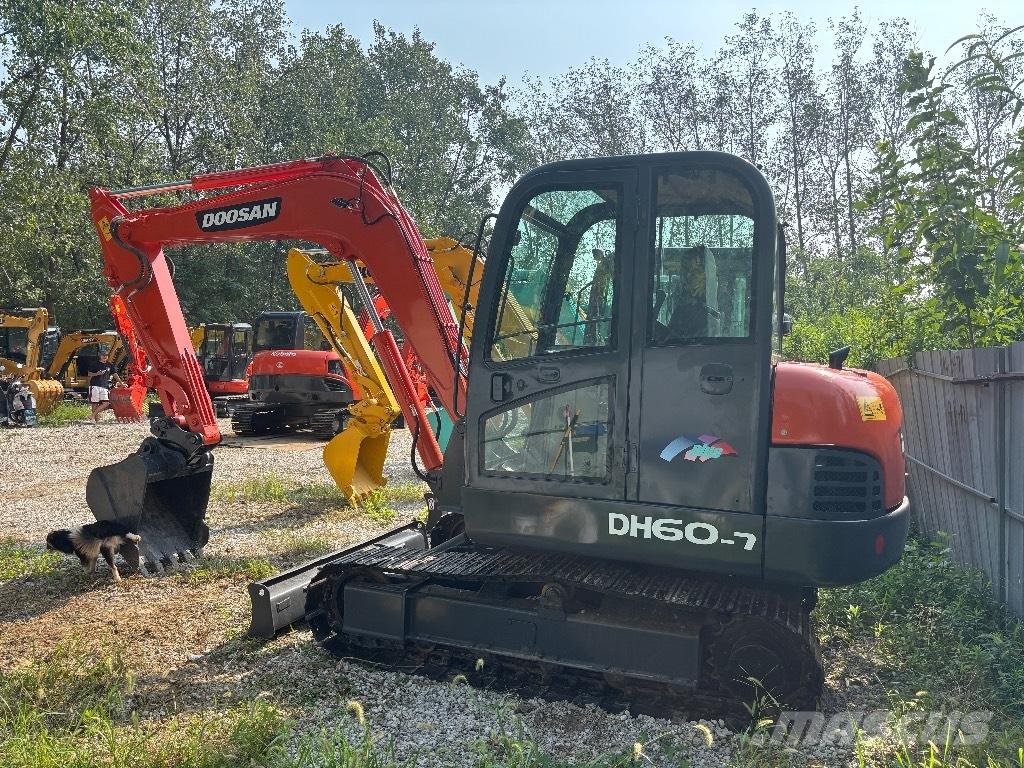 Doosan DH 60-7 Minikoparki