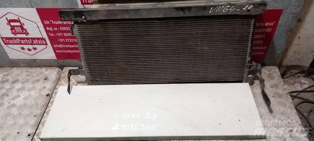 Volvo FH 12.    21086300 Chłodnice