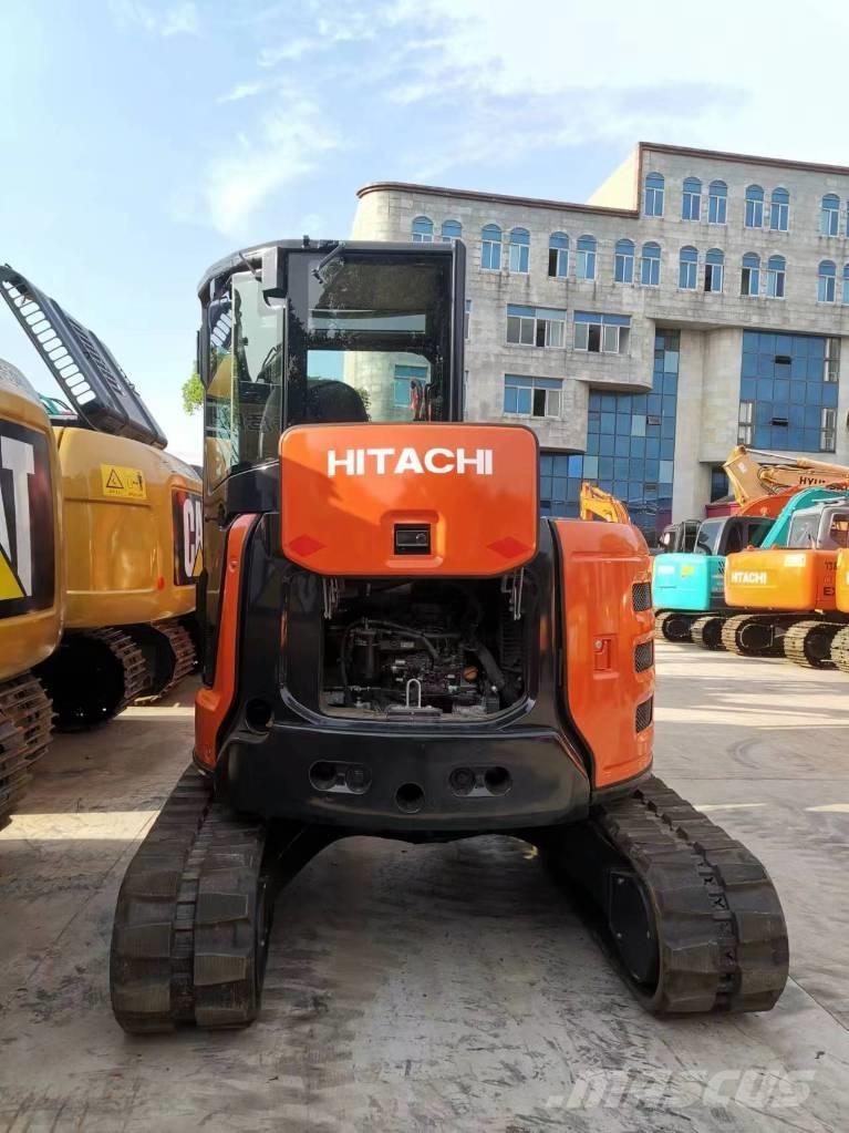 Hitachi ZX55USR Minikoparki