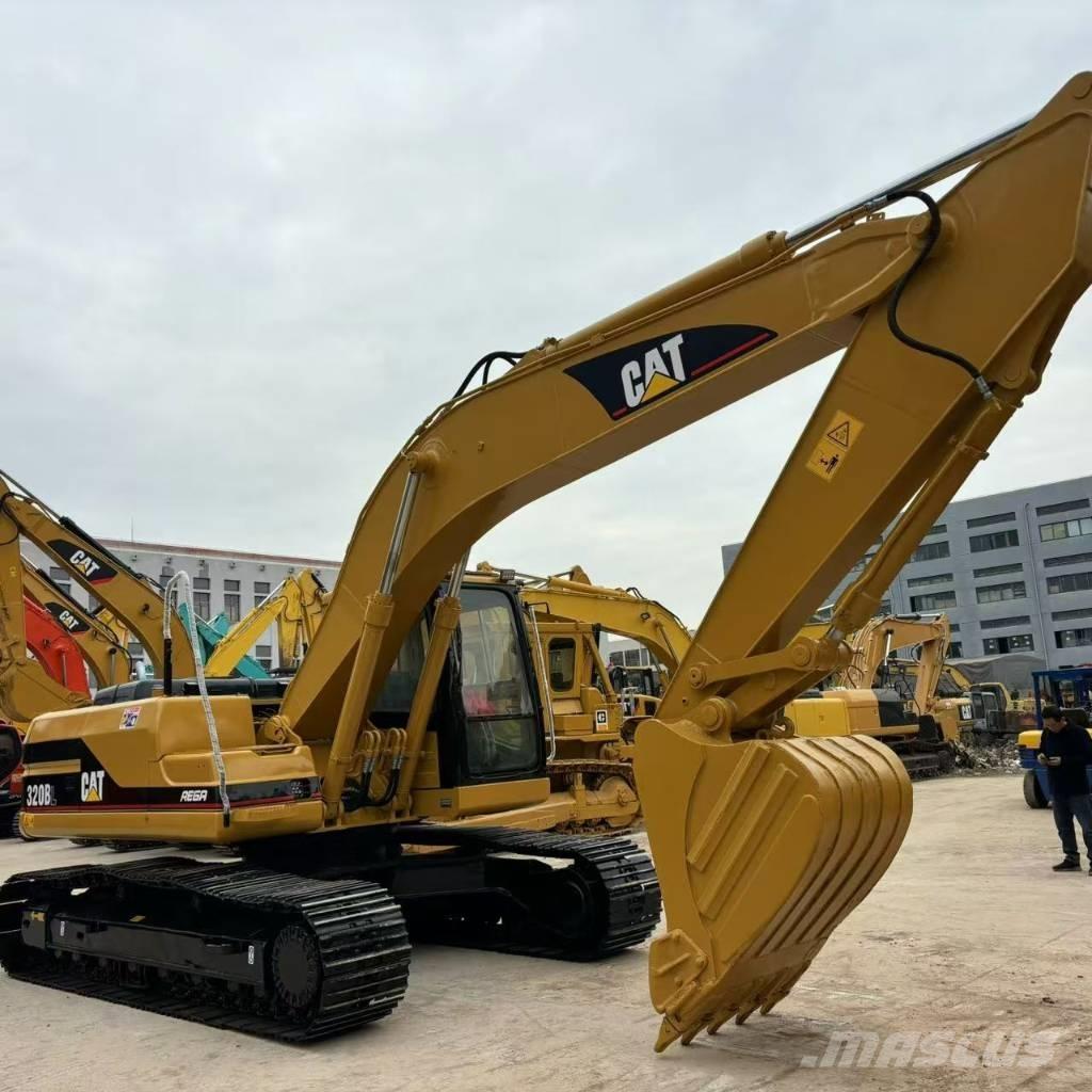 CAT 320BL Koparki gąsienicowe