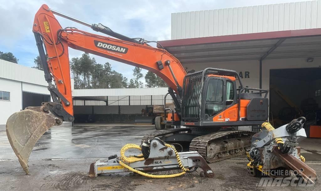 Doosan DX 235 Harwardery