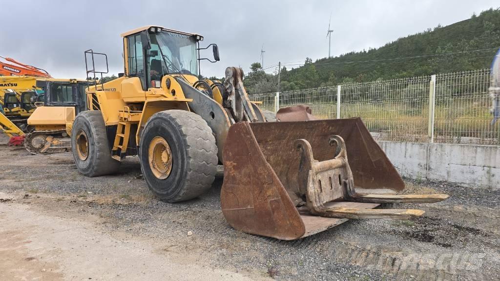 Volvo L 220 F Ładowarki kołowe