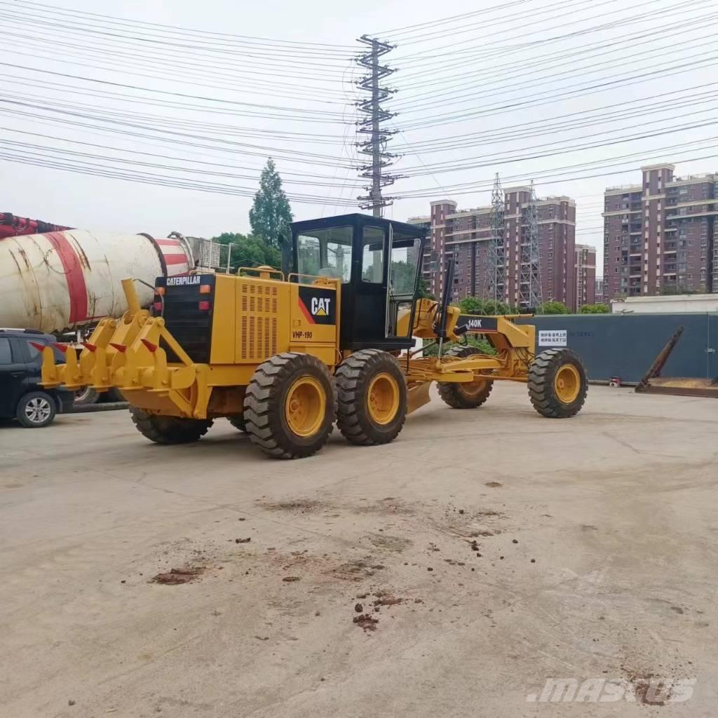 CAT 140 H Równiarki