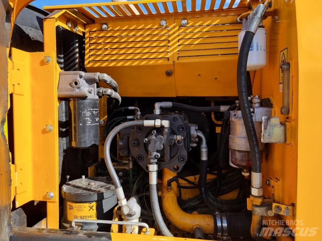 JCB JS 200 LC Koparki gąsienicowe