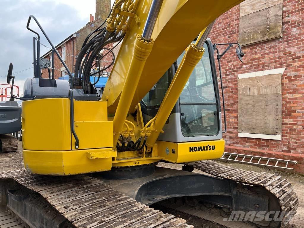 Komatsu PC 228 USLC Koparki gąsienicowe