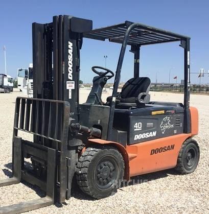 Doosan B40 X-5 Wózki elektryczne