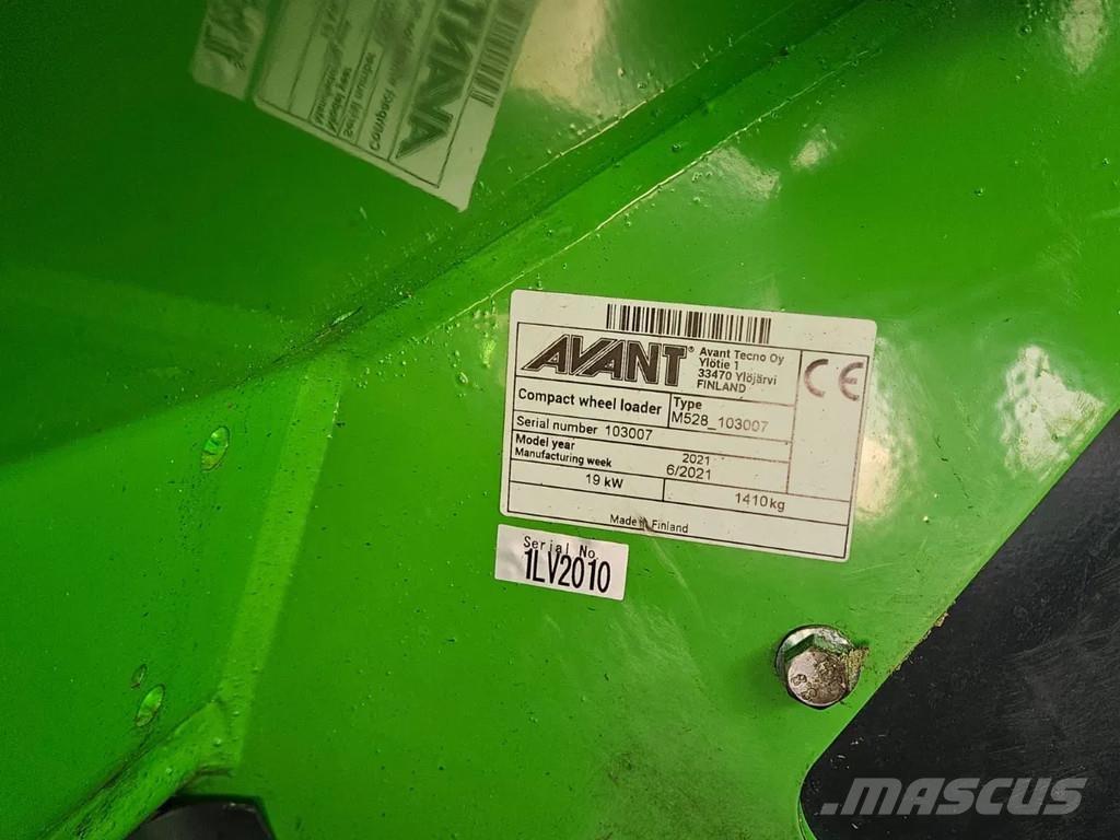 Avant 528 Miniładowarki